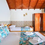 Apartamento Avgoustos House