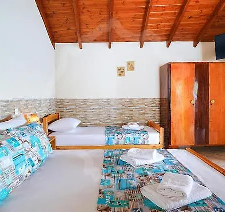 Apartman Avgoustos House